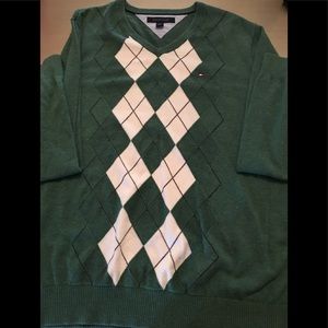 Men’s XL Tommy Hilfiger argyle sweater